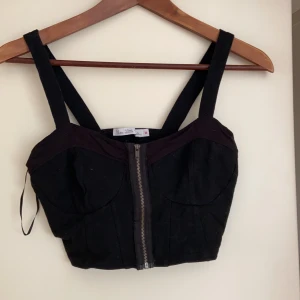 Magtröja  - Sparsamt använd. 