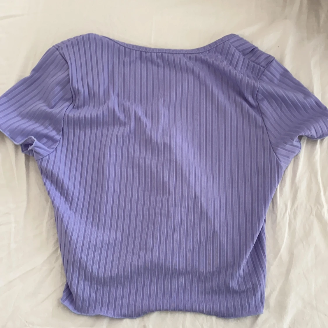 Lila topp trån SHEIN i storlek M - 90
