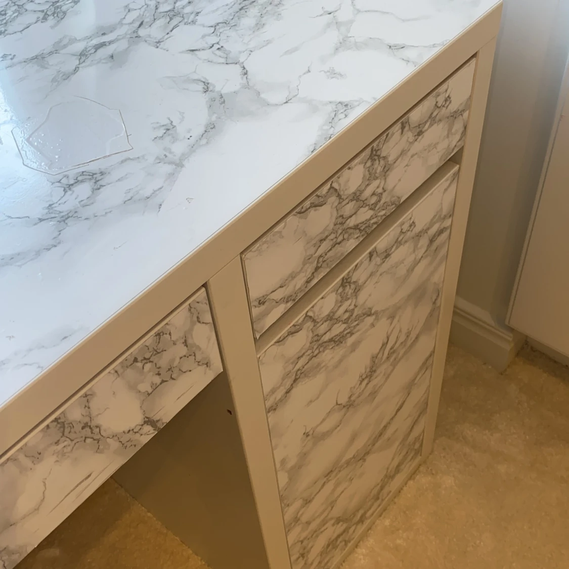 Skrivbord/nagelbord - 91