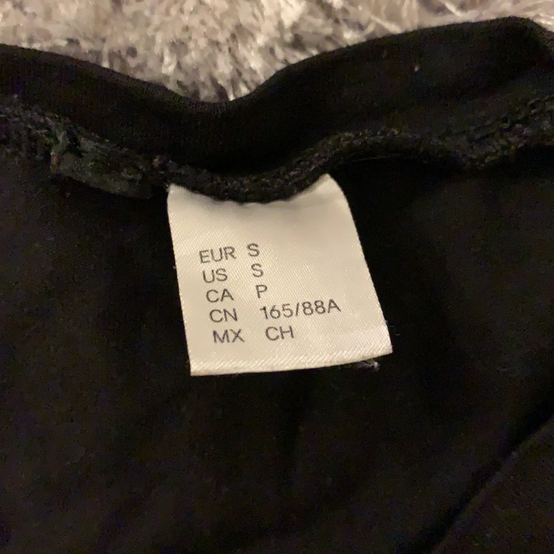 Fin topp med detaljer. - 91