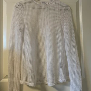 Nättröja vit från NAKD - Vit nättröja från NAKD i storlek S. Aldrig använd. 