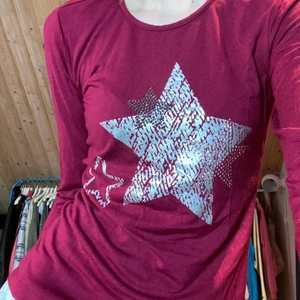 Tröja med stjärnor - Cool tröja med stjärnor!