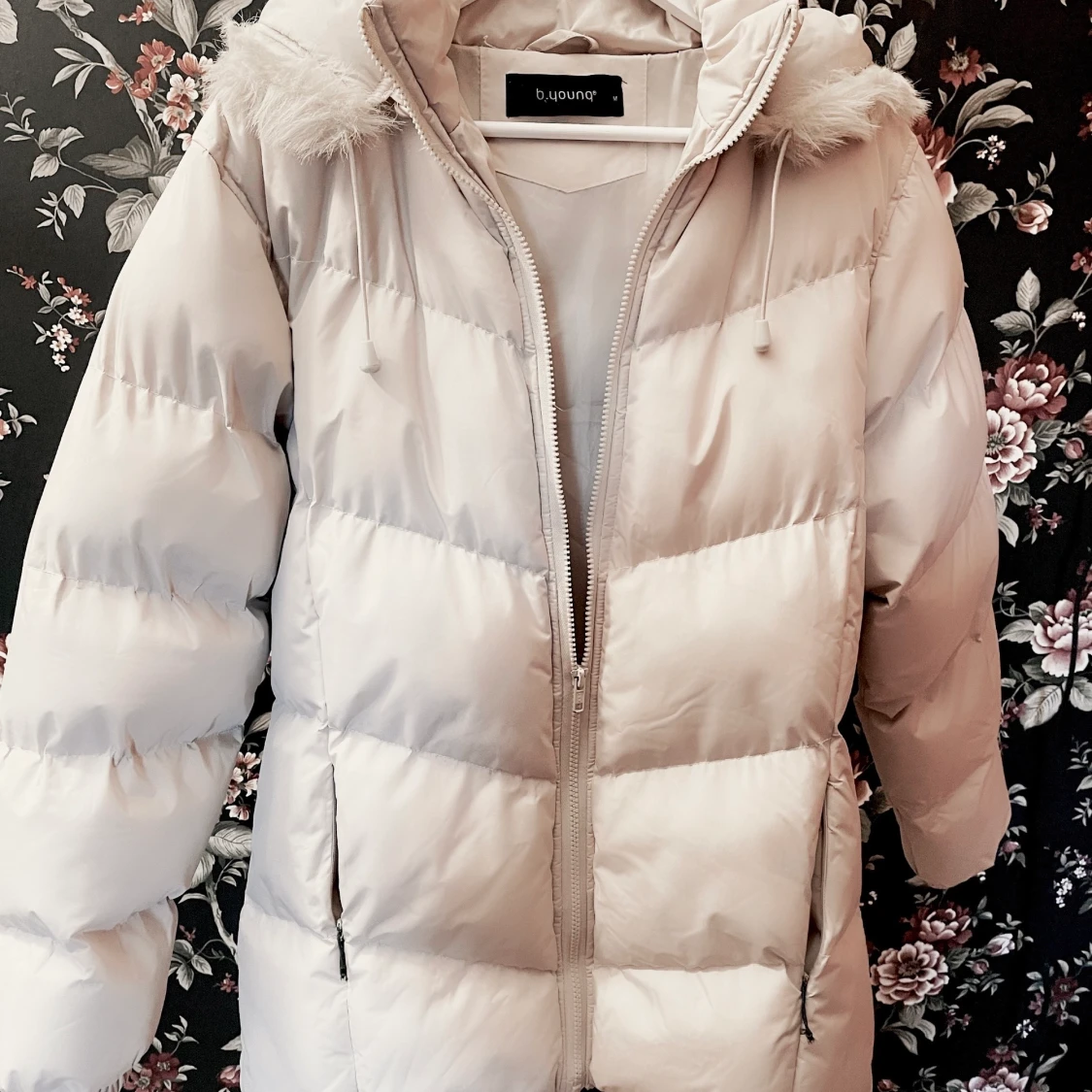 Ny Beige jacka vinterjacka  - 90