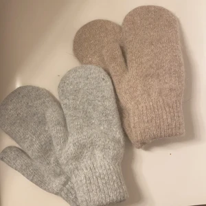 Vantar - Oanvända, ljusgråa och coffee färg. Båda för 550kr