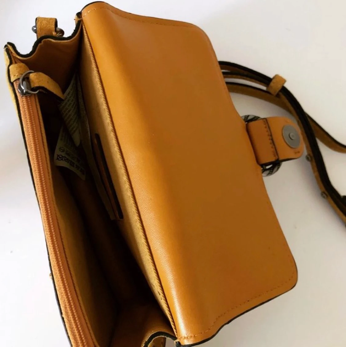 Gul mockaväska - 91