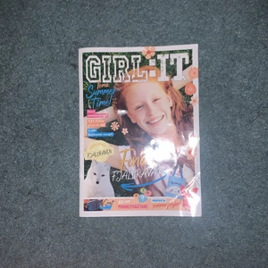 tidning - tidning från GIRL:IT tema sommar ;) 