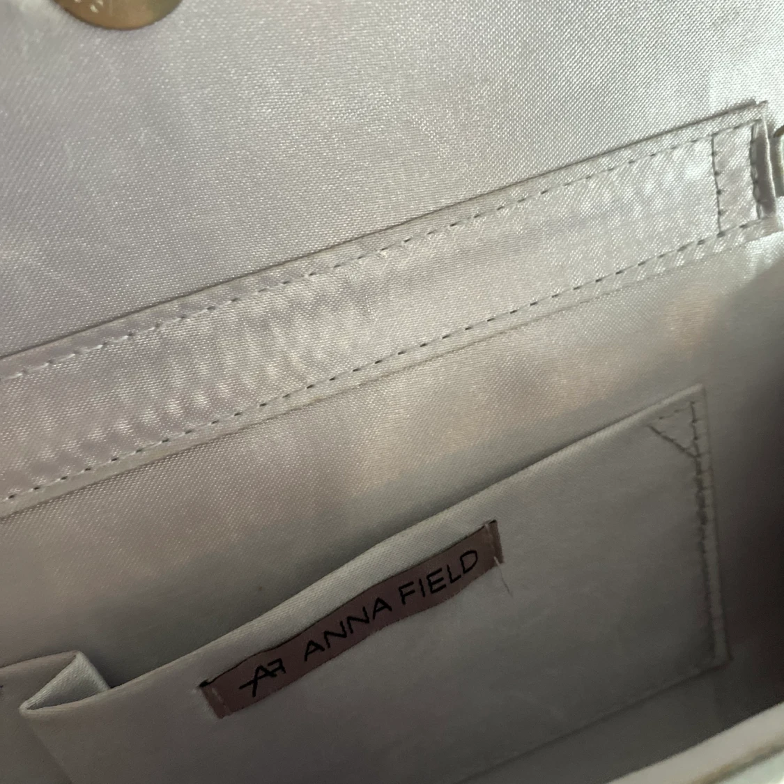 Silver Clutch  - Väska - 90