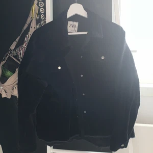 Svart manchesterjacka zara  - Strl M aldrig använd