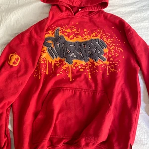 skate hoodie - hoodie fet tryck. st S men M/L i damstorlek