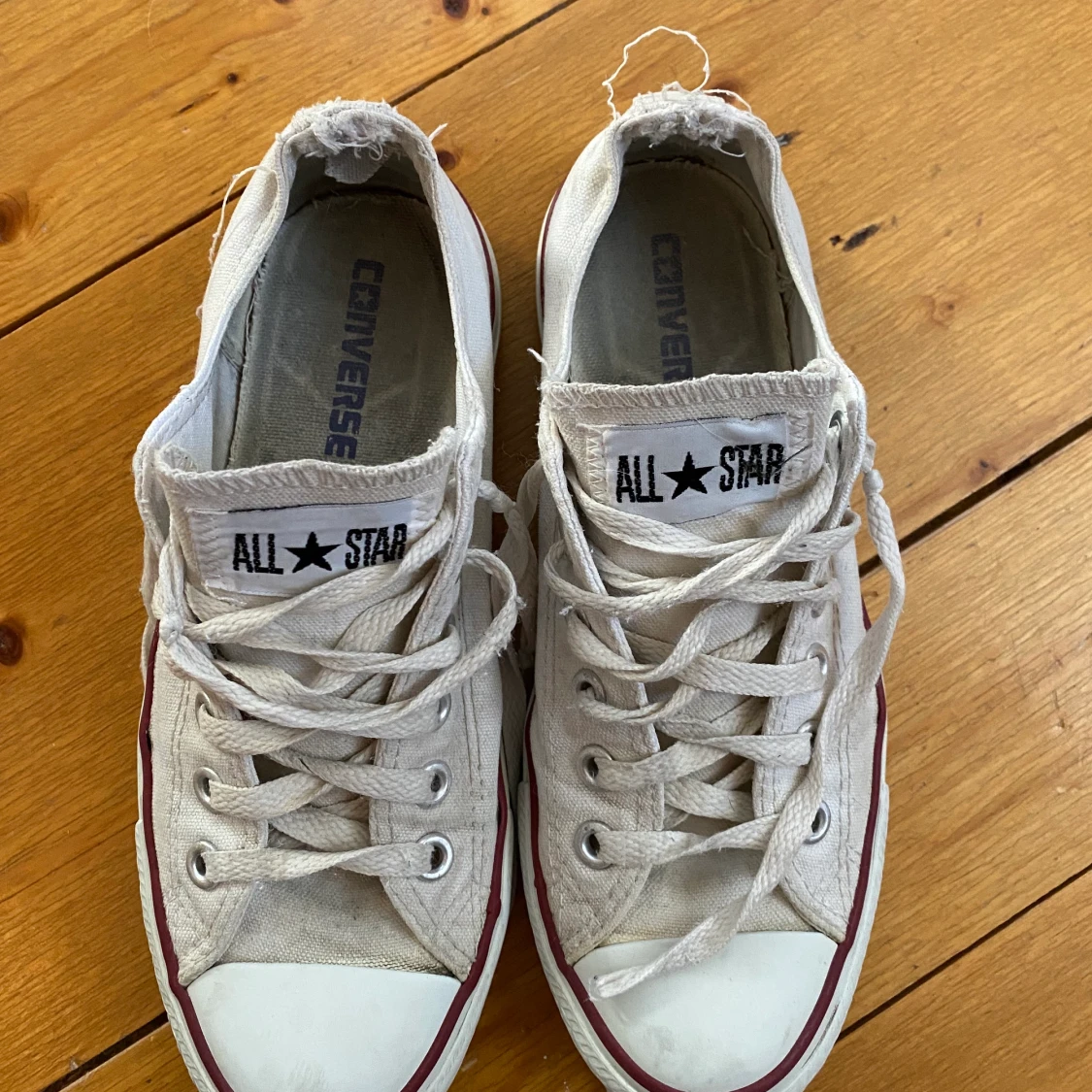 Converse storlek 38, 60 - 90