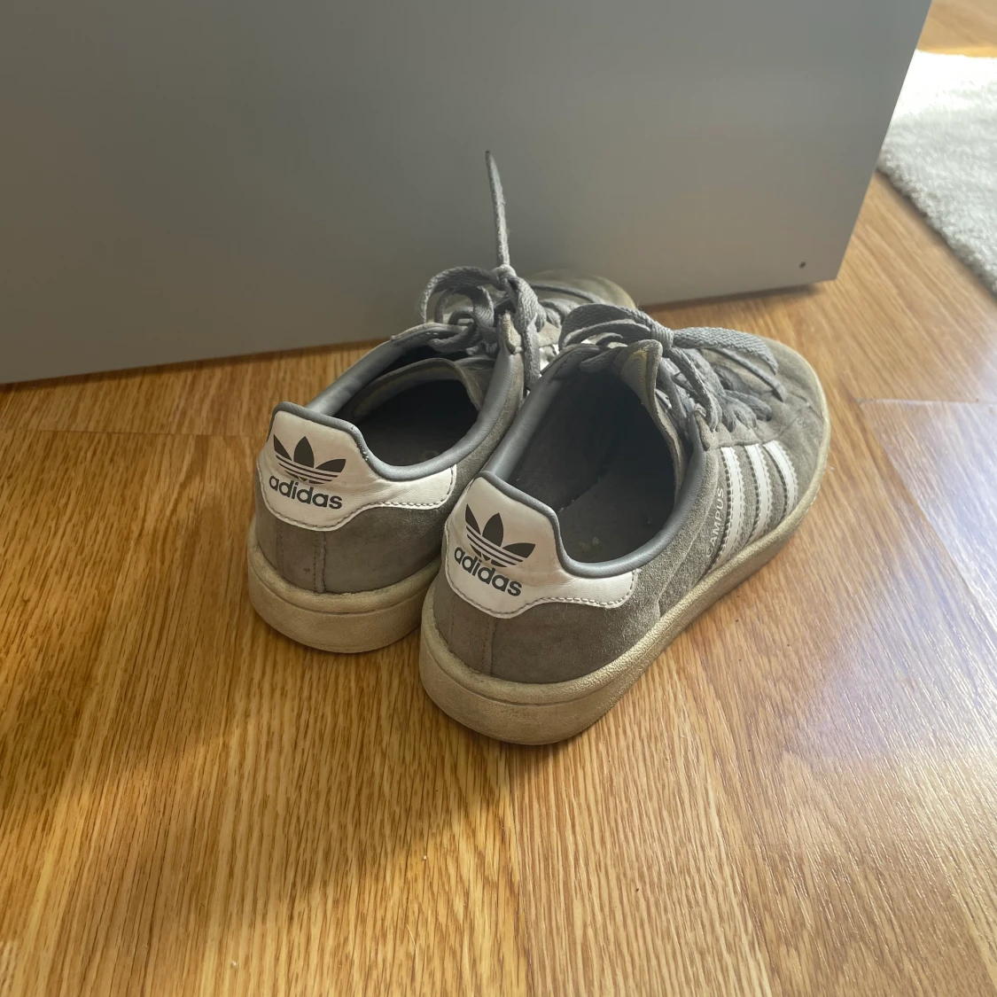 Adidas campus skor  - 90