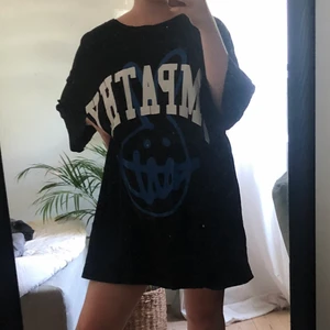 Oversize tshirt/klänning  - Från weekday :)