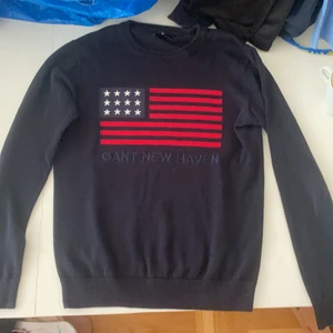 Gant sweatshirt strl S - Snålt använd bra skick