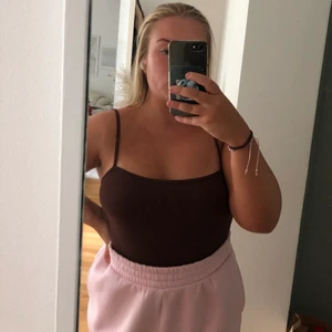 Body Gina Tricot - Brun body från Gina Tricot, strl S