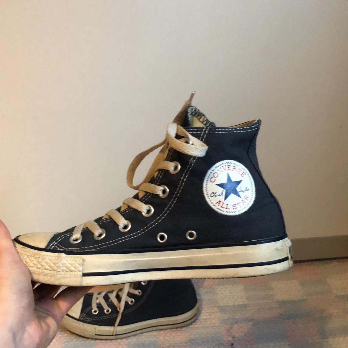 Smutsblå converse - 91