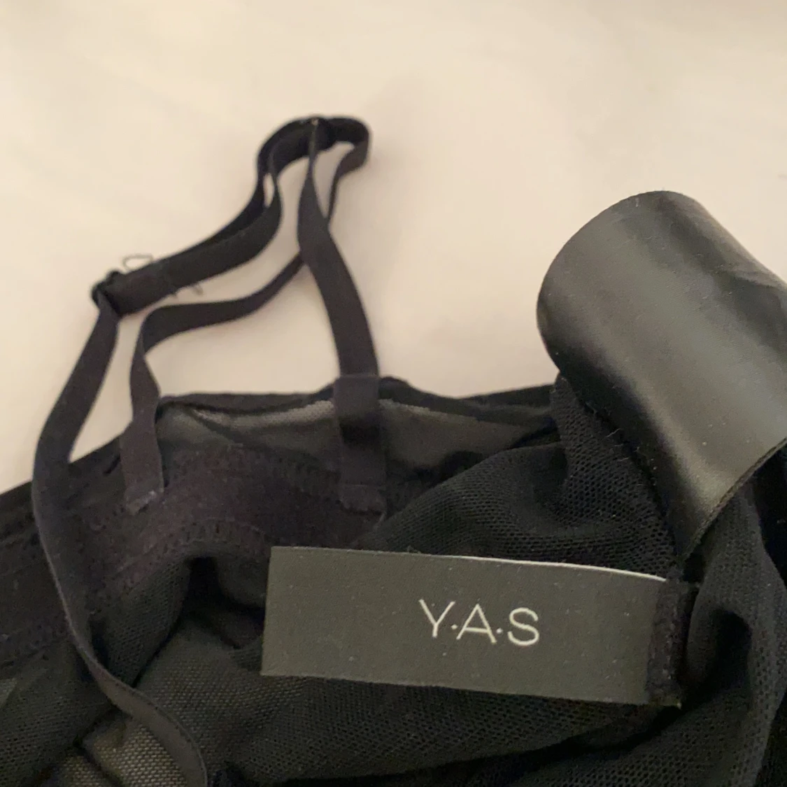 Mesh Body svart från YAS - 91