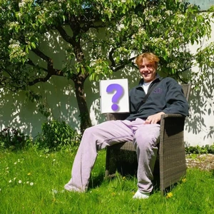 Vintage - Kolla in vår instagram @hypeandvintage_official där vi nu håller en STOR GIVEAWAY! Du har chansen att vinna en mysterybox fylld av vintage plagg, anpassad utifrån din storlek! Boxens totala värde är 2500kr! Du vill inte missa detta!🙌✨