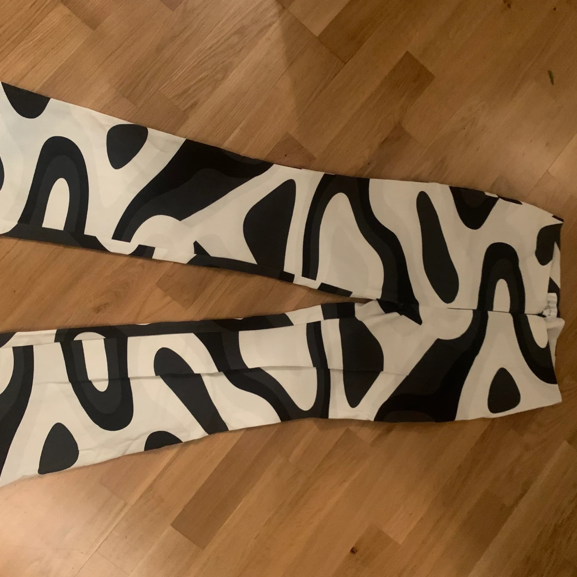 Hosbjerg byxor, aldrig använda  - 90