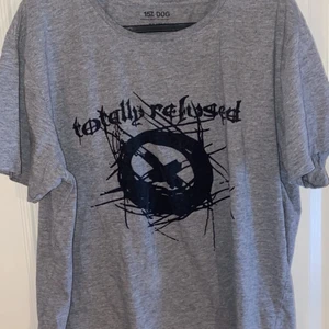 Grå t-shirt - En vanlig t-shirt från lager 157, aldrig använd 