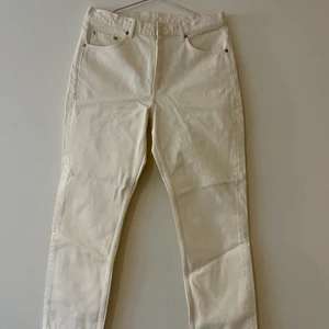 Never worn jeans from ARKET - If your not in Stockholm I can send the item and I will add shipping costs. 