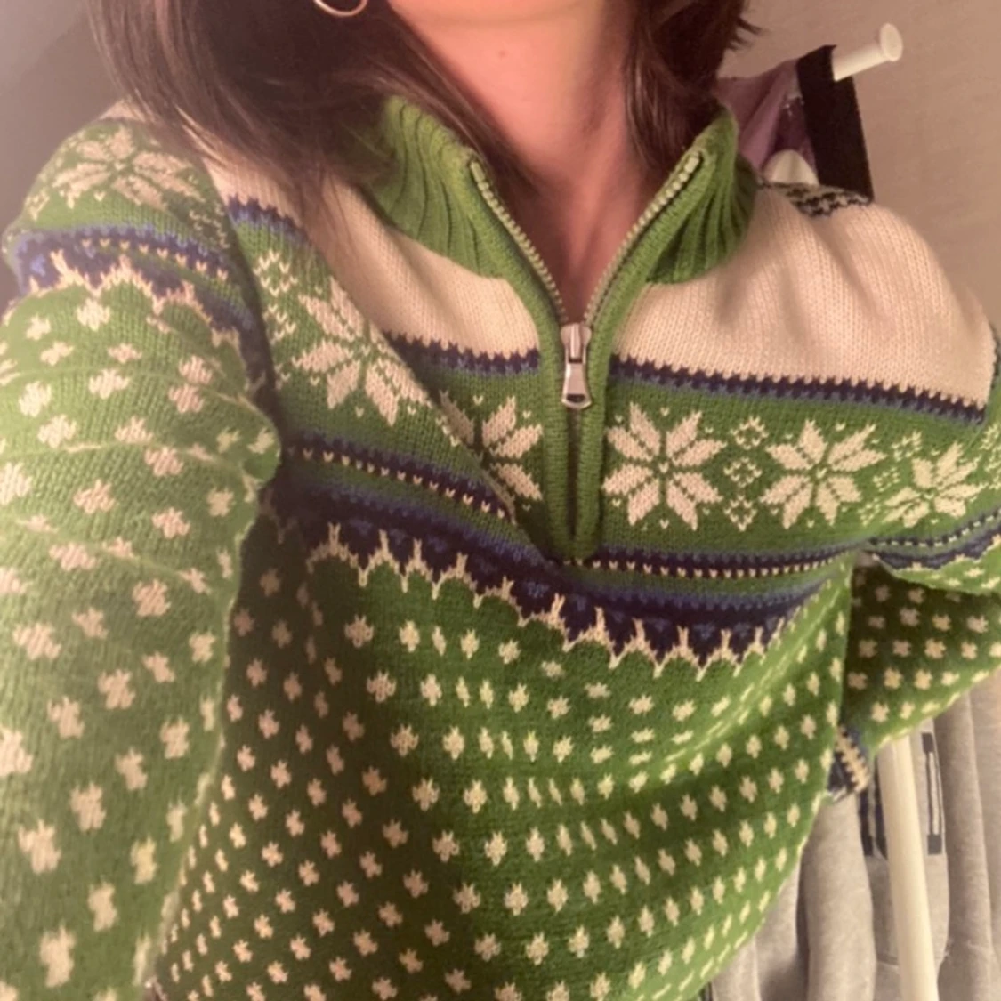 Stickad tröja