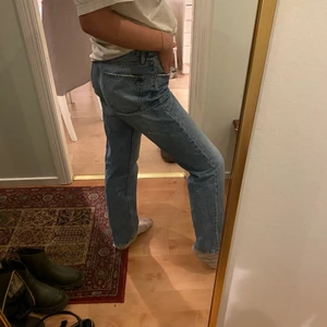 Lågmidjade zara jeans - Populära Zara jeans! Nyskick! 