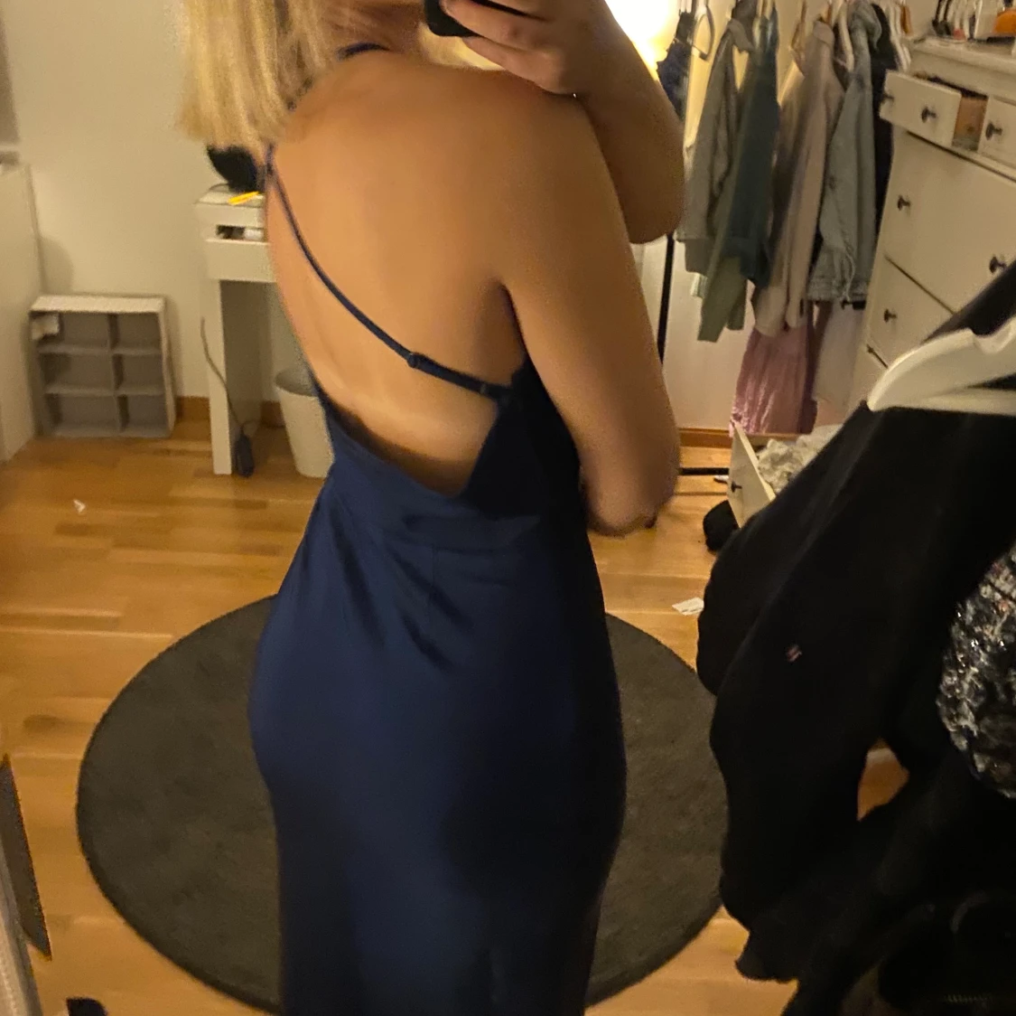 Siden klänning 👗  - 91