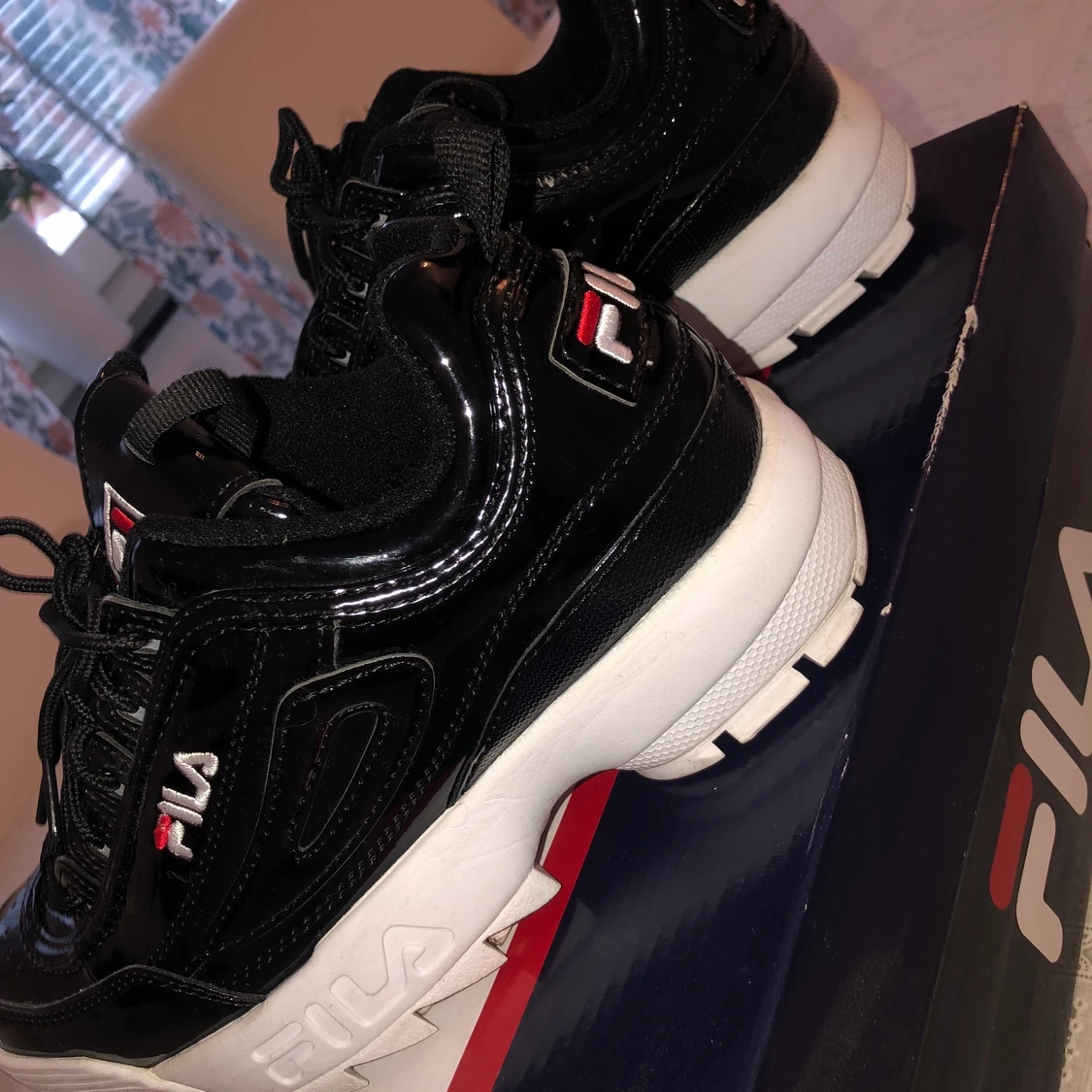  Fila skor i färgen svart - 90