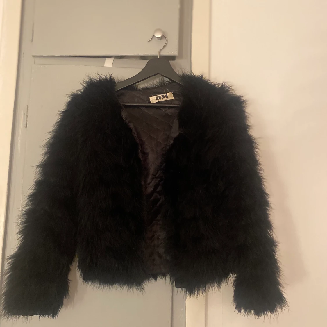 Svart pälsjacka från DM stl xs  - 90