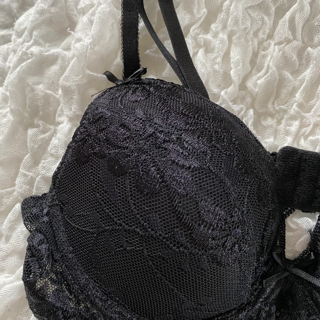 Svart bh i spets - 90