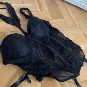 Korsett topp - Fin korsett topp