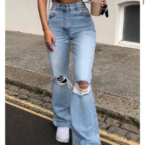 Söker dessa👆🏻 - Nån som har dessa att sälja i str 38 ☺️