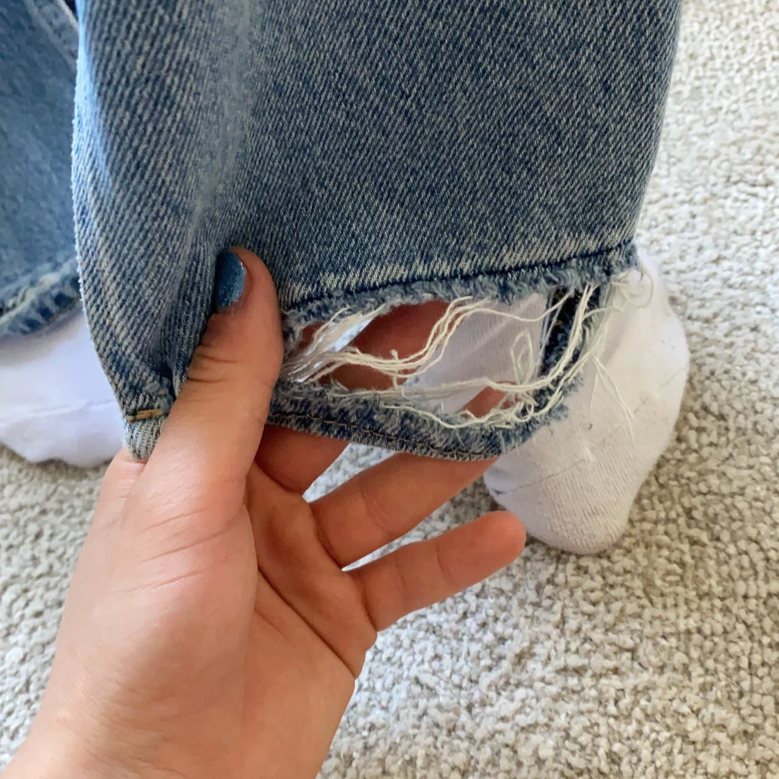 Hm jeans med slits  - 91