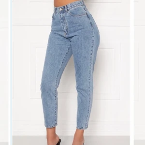 Dr. Denim Jeans  - Ett par momjeans från Dr. Denim i storlek 27/30. Knappt använda. (Sort: NORA LIGHT RETRO G81)