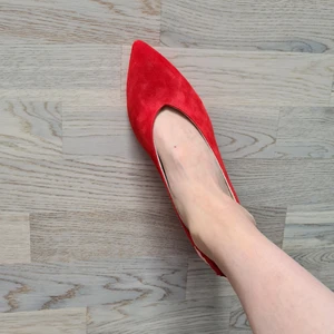 Klackskor Stockholm design group - Helt oanvända skor, prislapp sitter kvar, storlek: 40. Nypris: 999:-