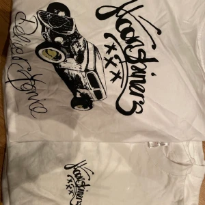 Tröja  - Finns i m, l & xl 