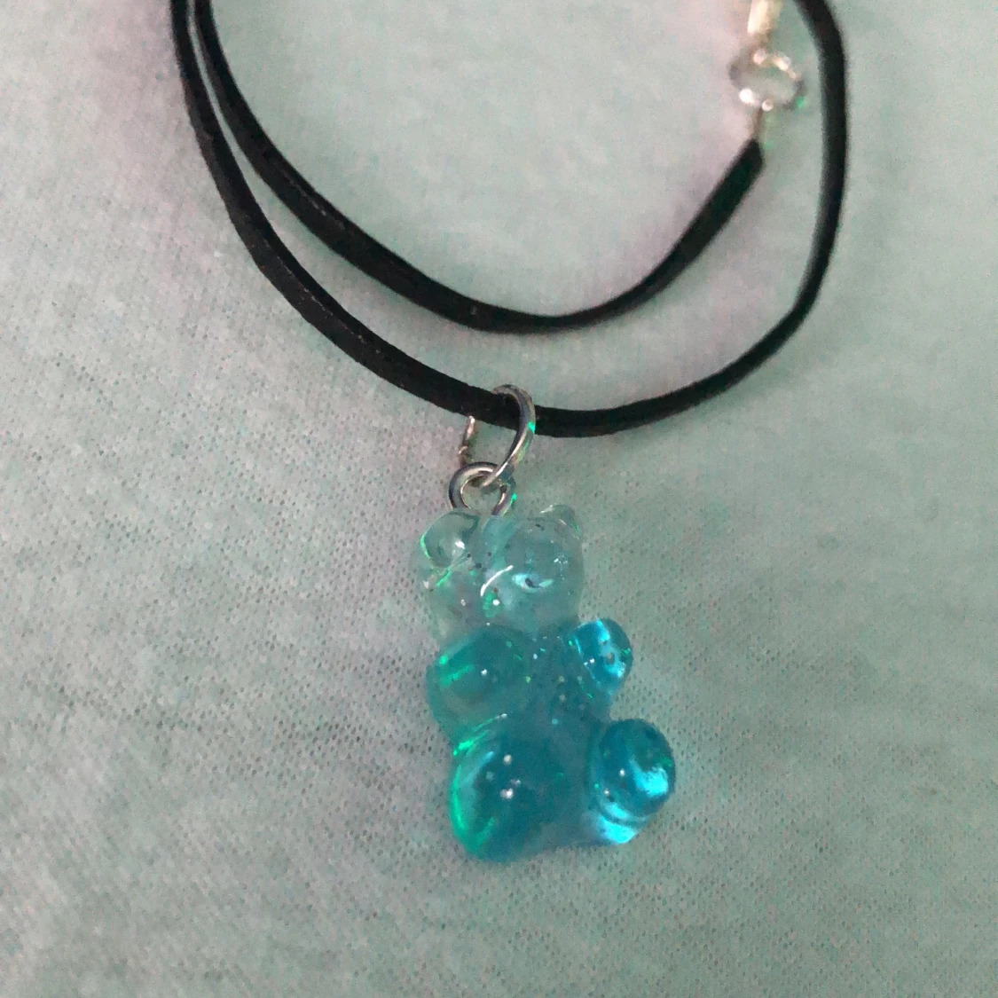 Blå gummibjörns armband  - 90