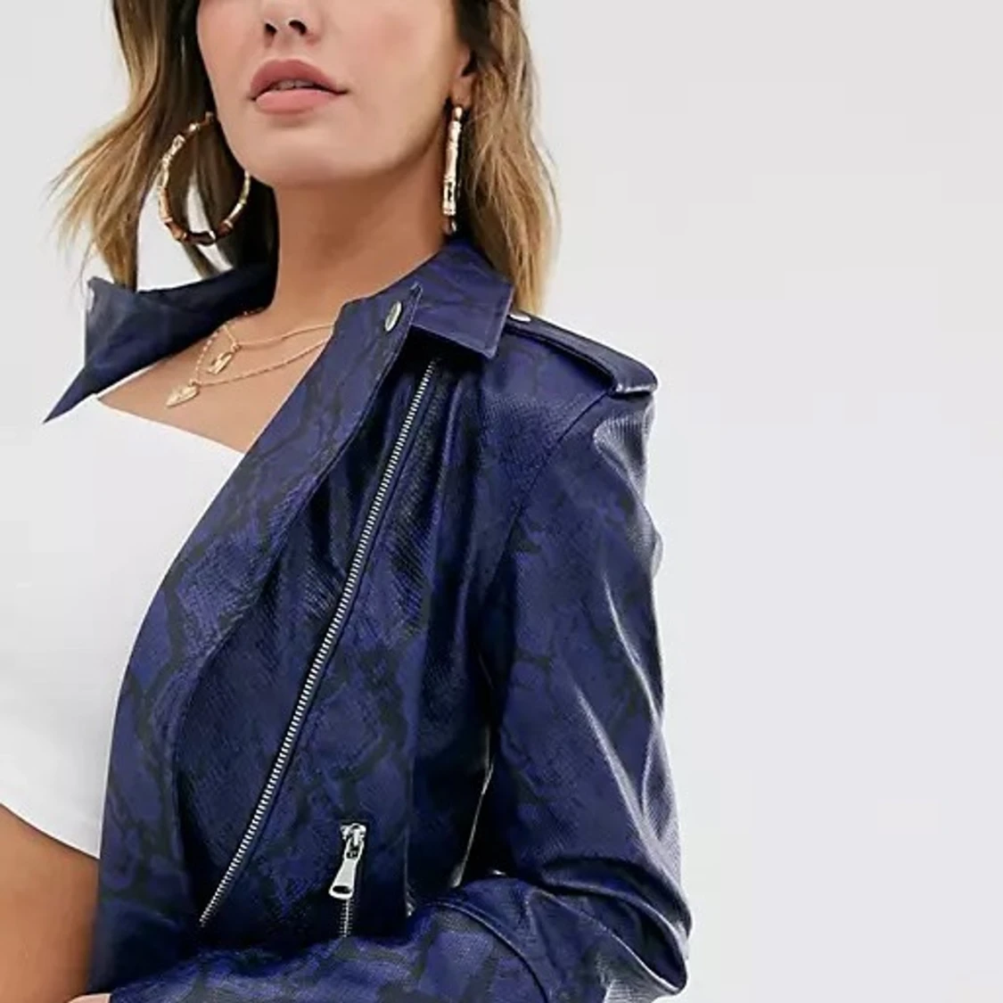 NA-KD – Ormskinnsmönstrad jacka i läder - 90