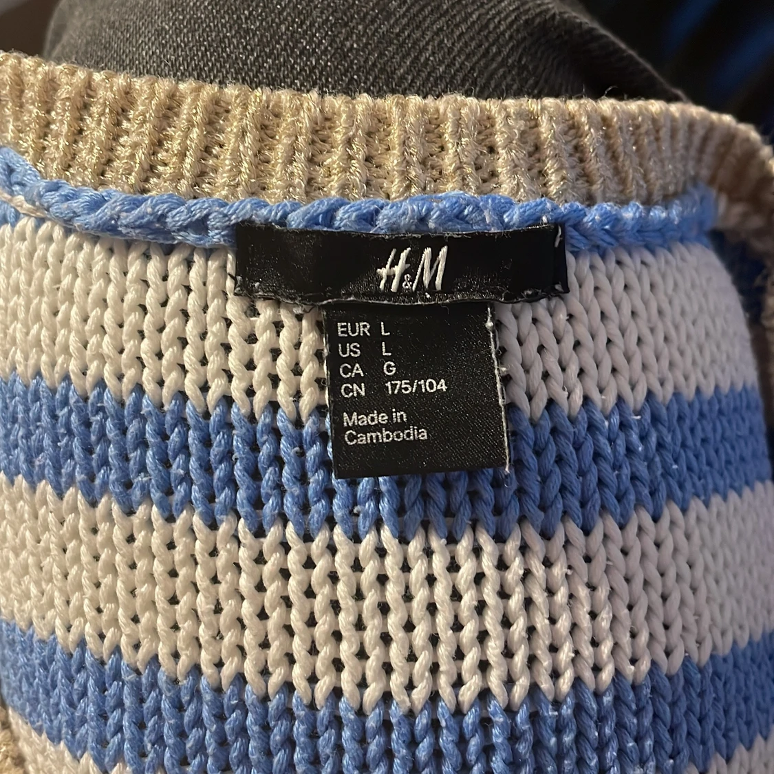 Trendig randig tröja - 91