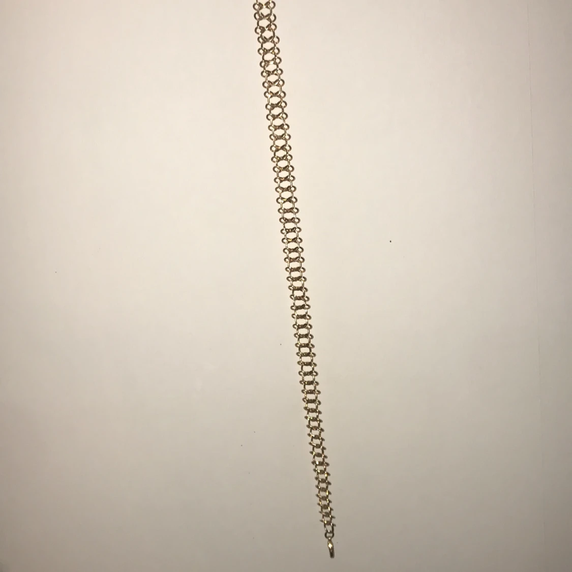 Guldigt halsband - 91