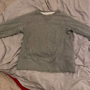En grå tröja från A.O CMS i storlek s💕