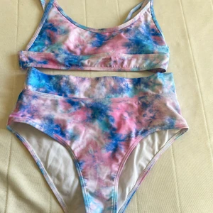 Bikini från SHEIN  - Bikini från SHEIN. Aldrig använd.