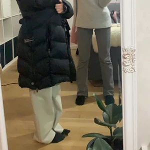 jätte fina lågmidjade jeans - om du budat privat elle här är du frf bunden till o köpa❤️