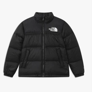 North face jacka - Säljer min northface jacka då jag har flera hemma, skicka privat för bilder på den. Köpare står för frakt 