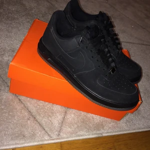 Nike Air - Oanvända air force 42. 