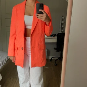 FETT FIN KAVAJ - superfin kavaj, använd 1 gång 🧡 köpare står för frakt, orginalpris 600