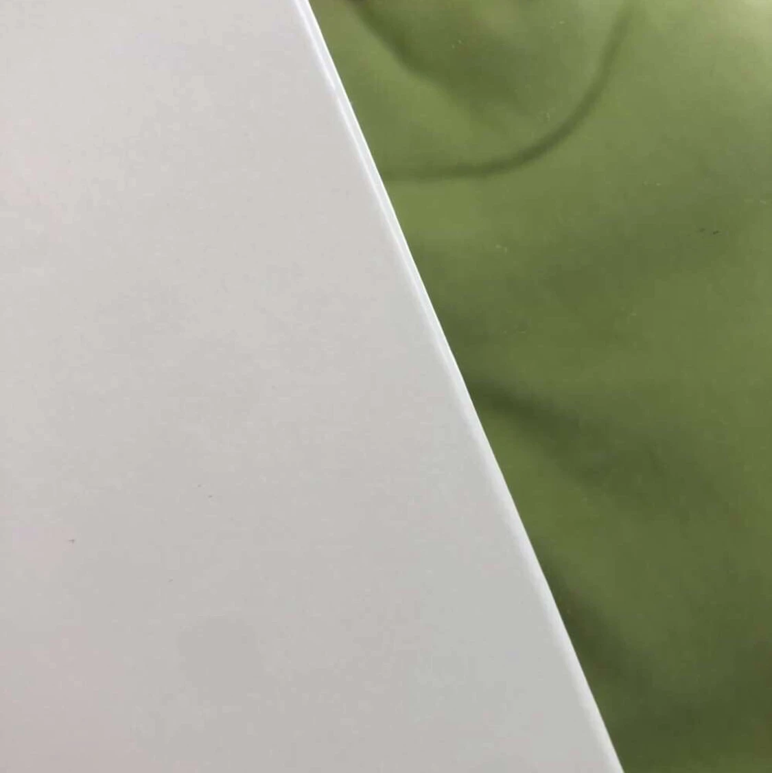 Lurvig neon grön tröja från Lindex