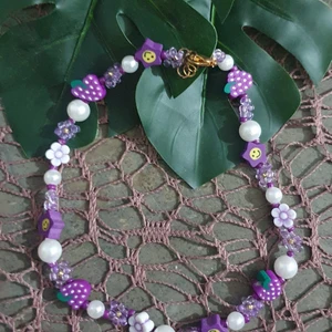 Hemma gjort  - Bra kvaliteten, den finns I lilla och röd.                       (40kr + 15kr frakt )