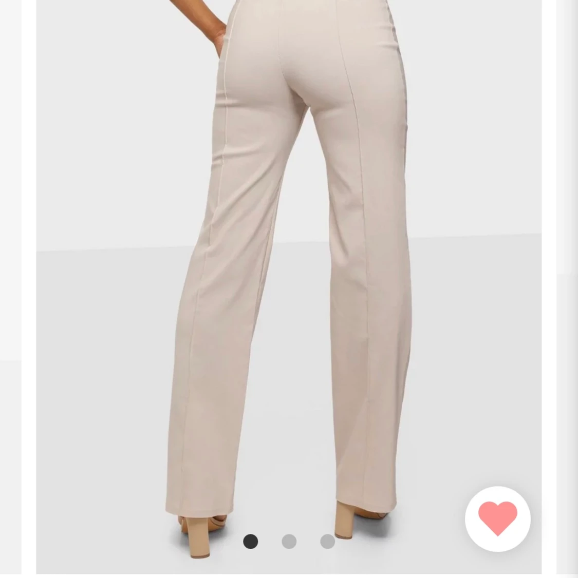 Helt oanvända kostymbyxor från Nelly😍😍