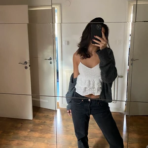 Vit söt topp - En vit söt topp som inte kommit till användning. Skick 10/10